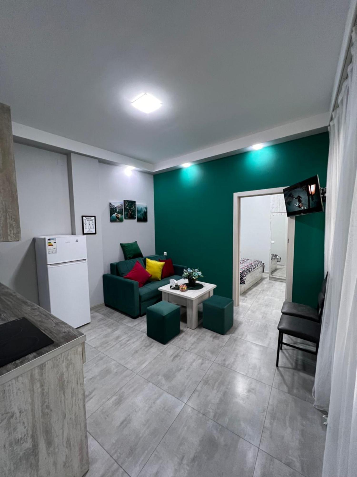 Cosy Apartment With Good Location Self Check In Єреван Екстер'єр фото