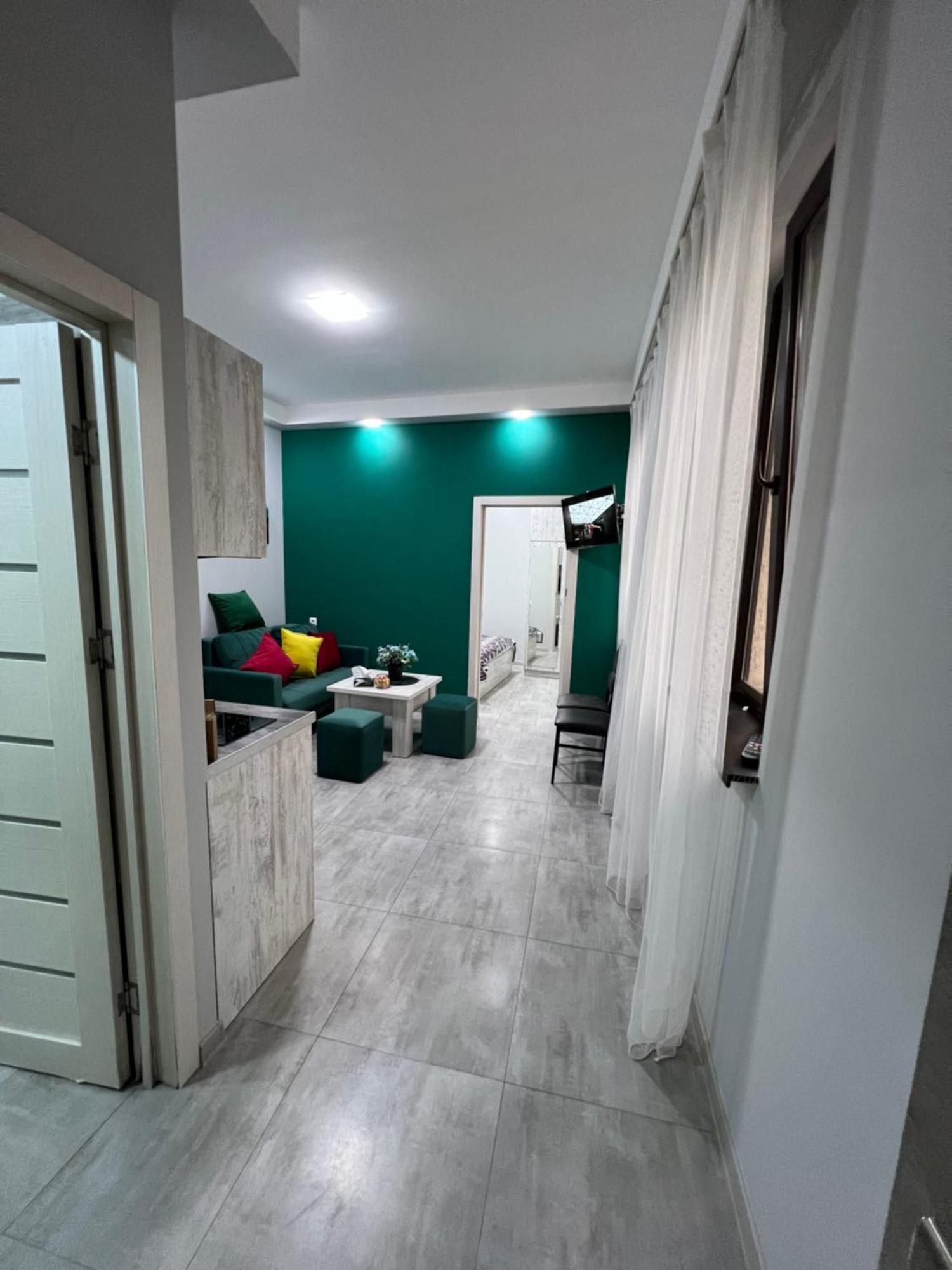 Cosy Apartment With Good Location Self Check In Єреван Екстер'єр фото