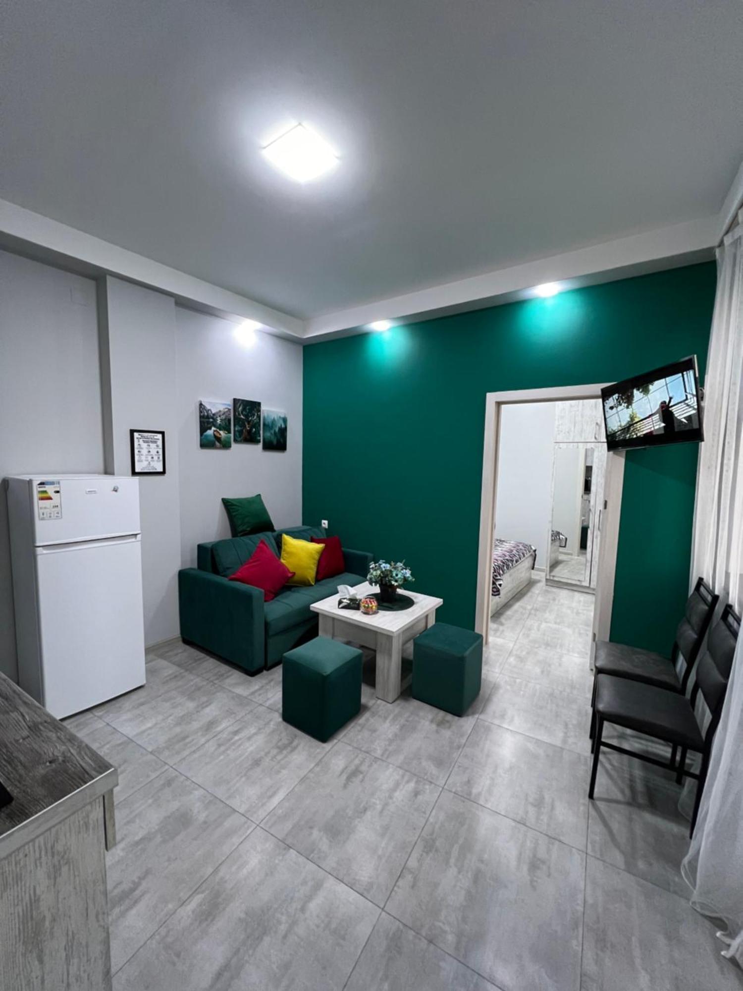 Cosy Apartment With Good Location Self Check In Єреван Екстер'єр фото