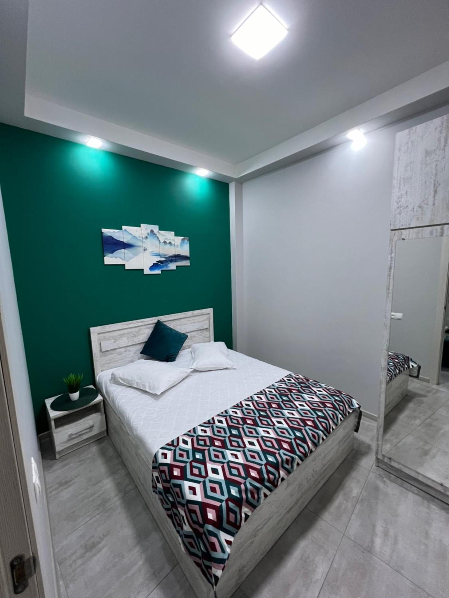 Cosy Apartment With Good Location Self Check In Єреван Екстер'єр фото