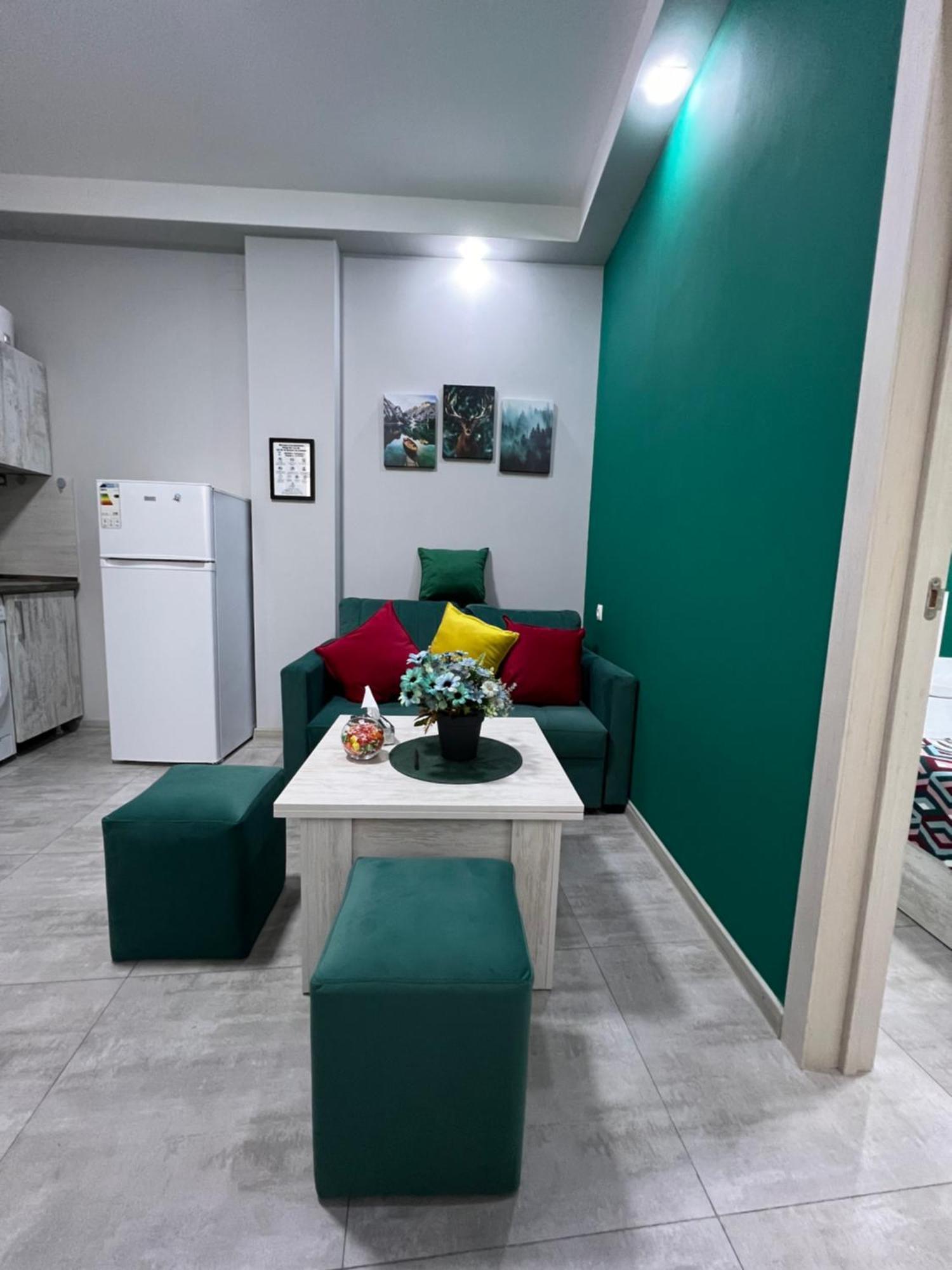 Cosy Apartment With Good Location Self Check In Єреван Екстер'єр фото