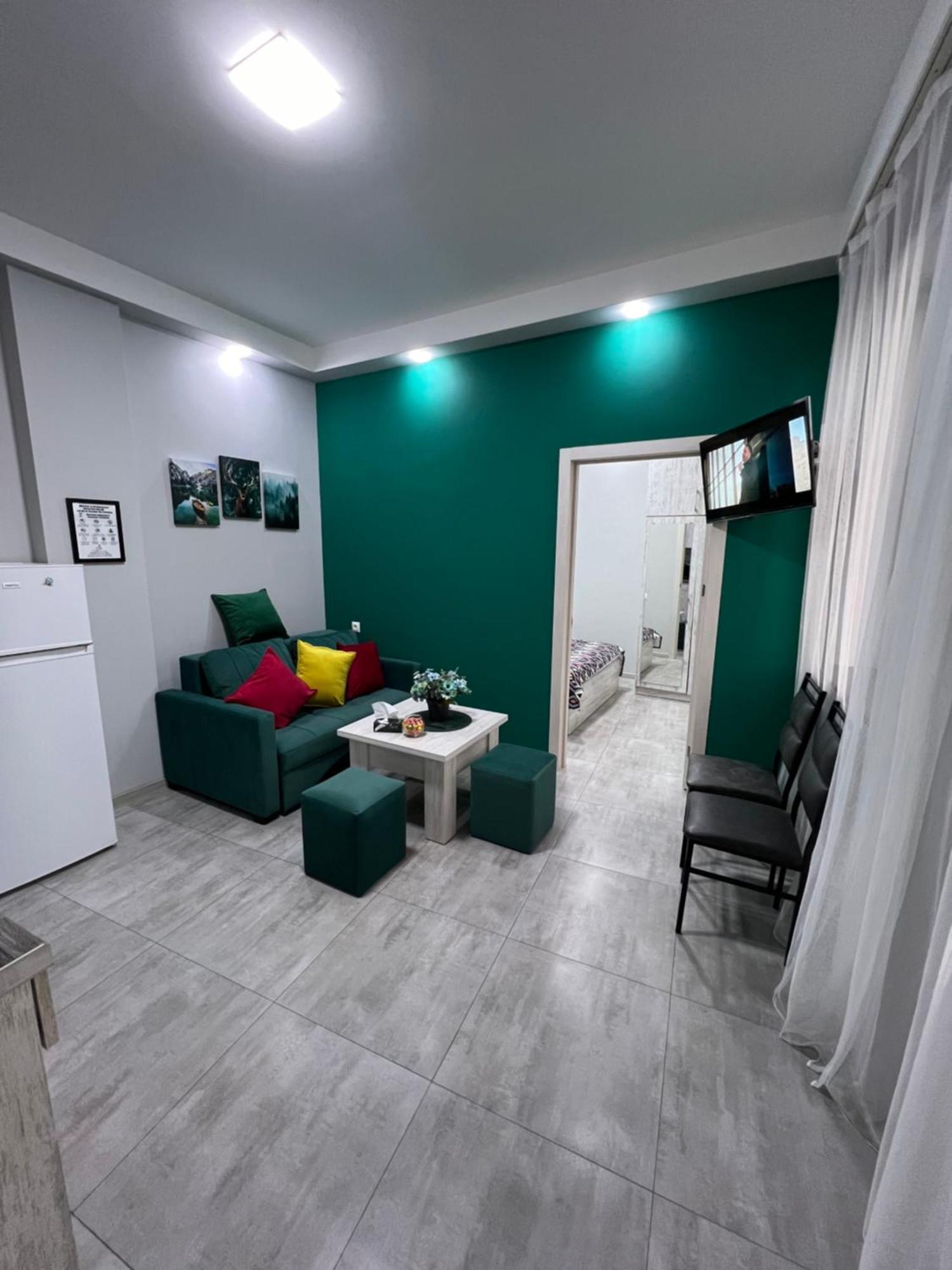 Cosy Apartment With Good Location Self Check In Єреван Екстер'єр фото